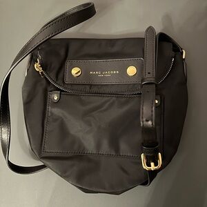 Marc Jacobs nylon shoulder/cross body purse